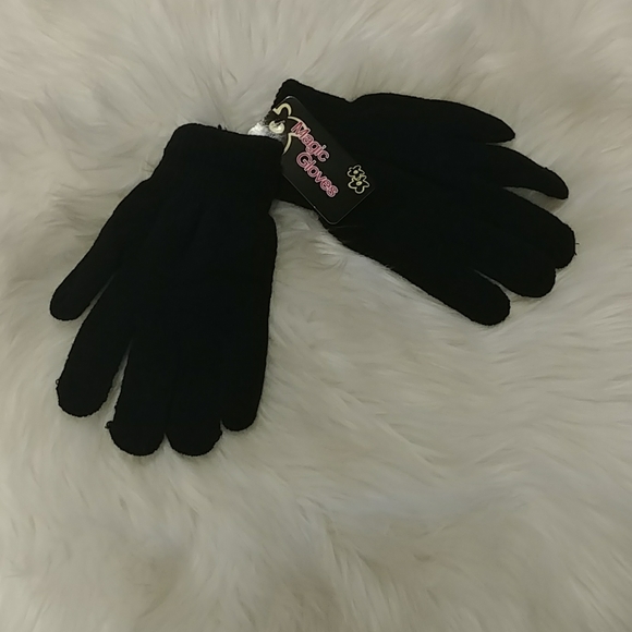 Black Stretchy Magic Gloves - Picture 7 of 11